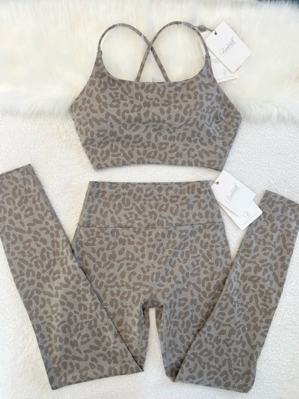 Bombshell Sportswear | Full Set | Sports Bra Size L | Leggings Size M